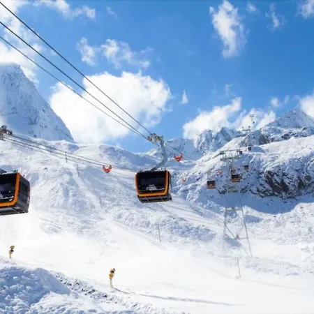 In Stubai With Balcony And شقة *