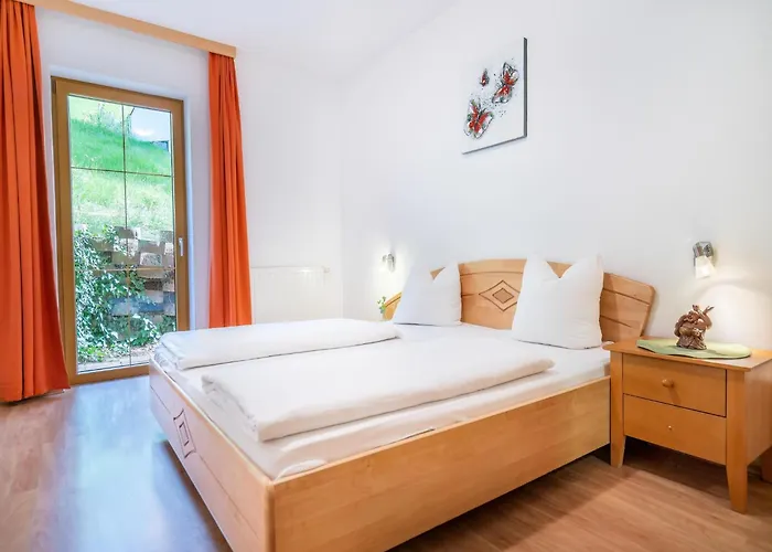 In Stubai With Balcony And Apartament Neustift im Stubaital